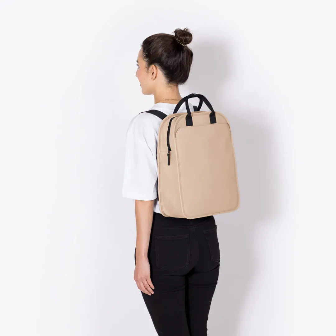 Ucon Acrobatics Alison Medium Backpack LightAlmond Best