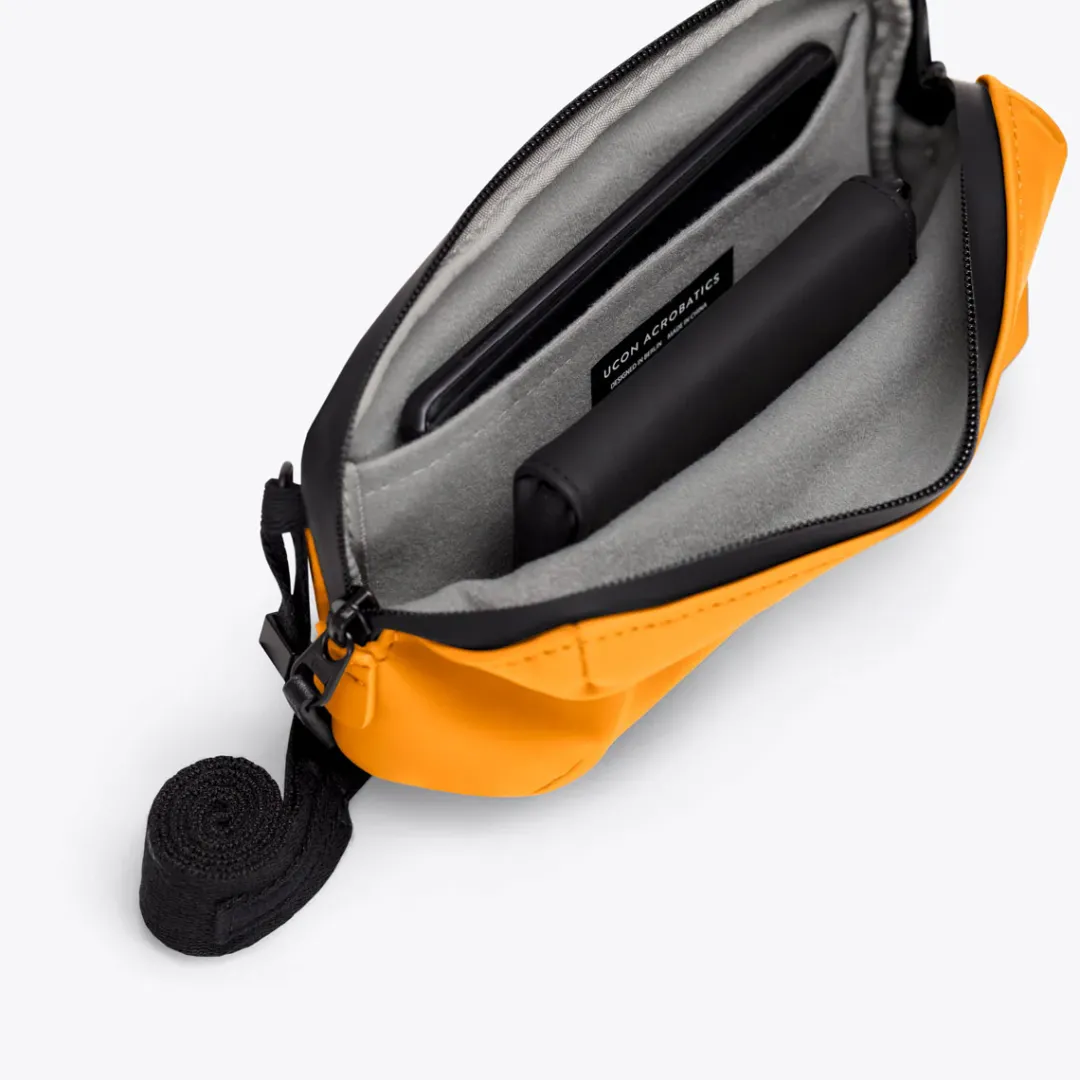 Ucon Acrobatics Ando Medium Bag Amber Sale