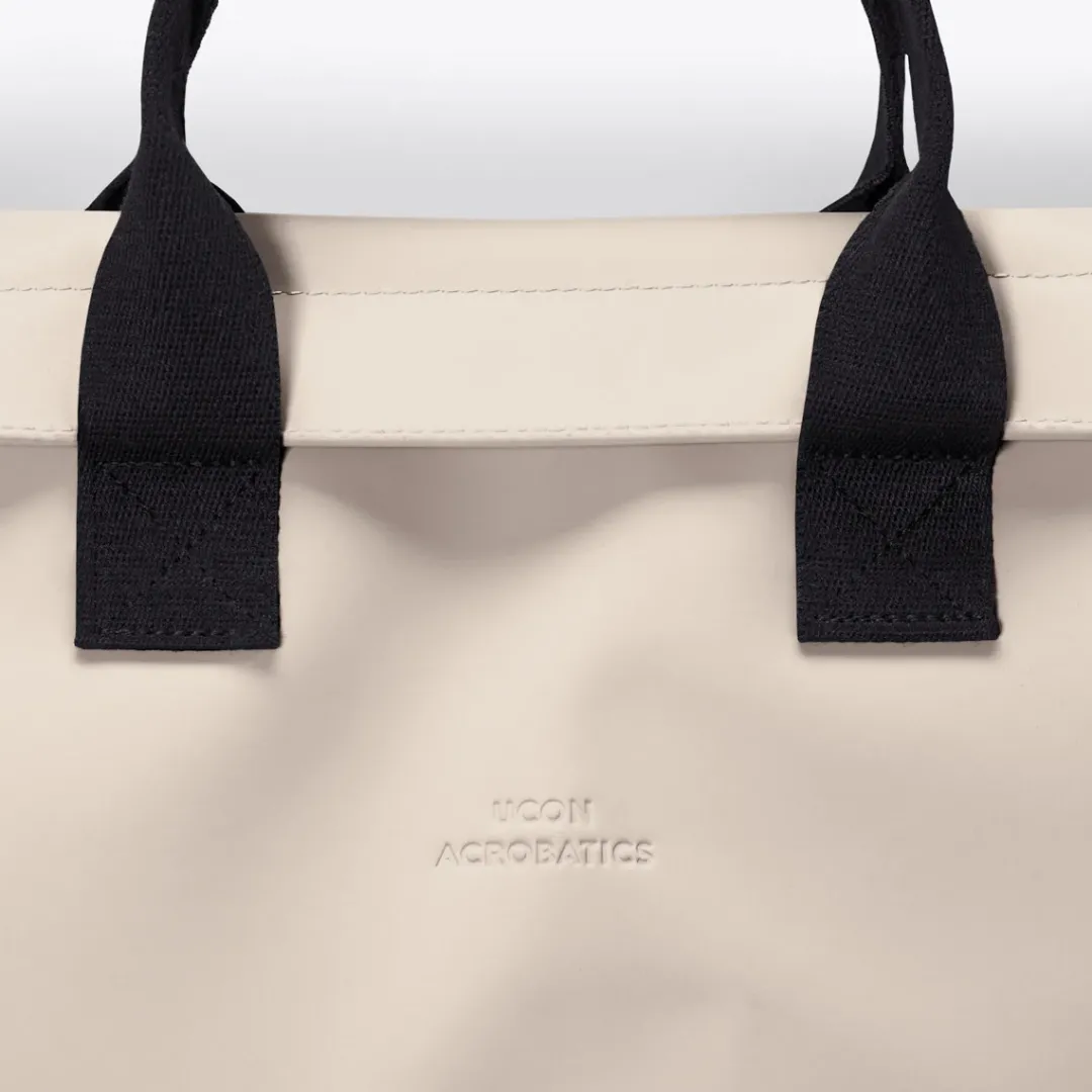 Ucon Acrobatics Eliza Bag LightSand Online
