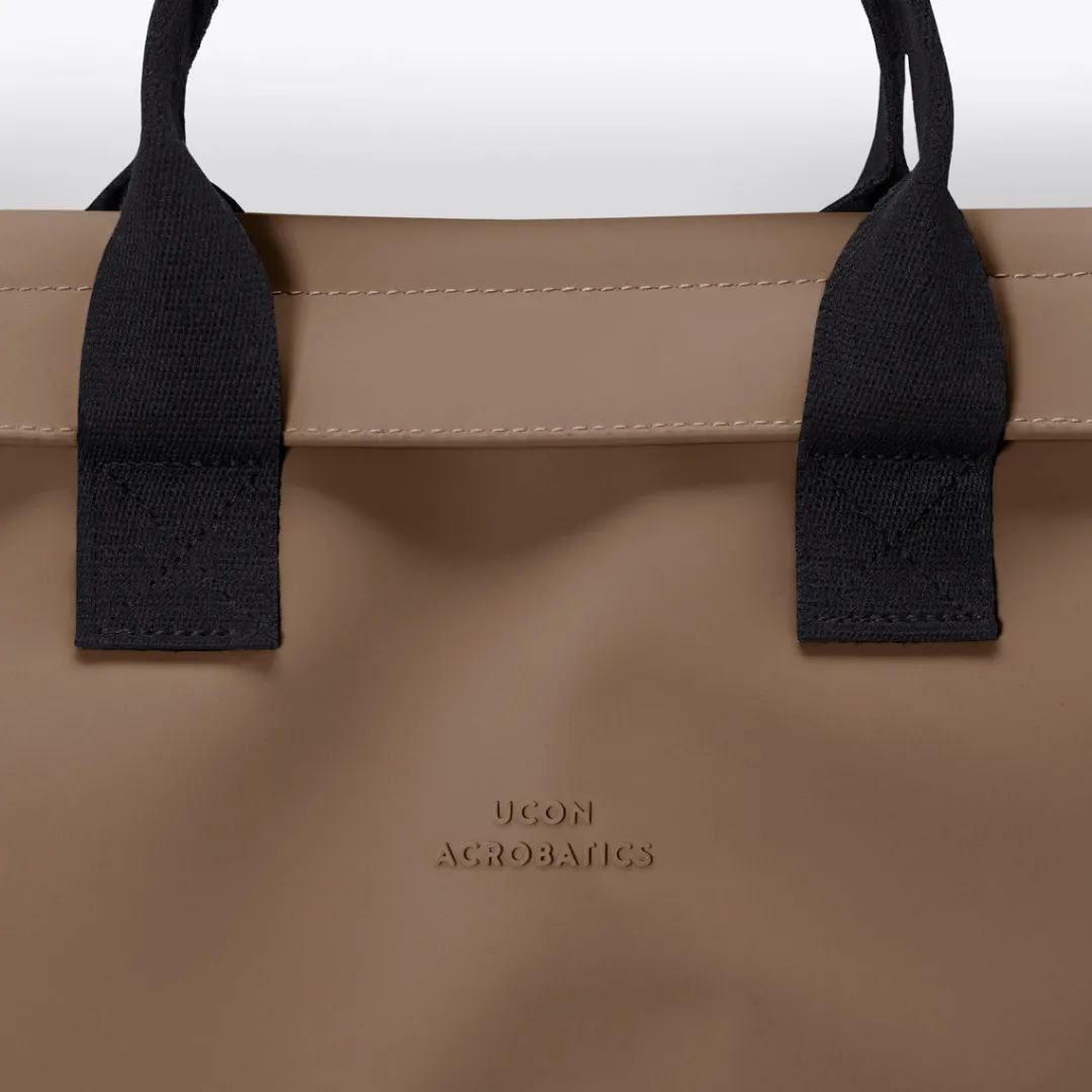 Ucon Acrobatics Eliza Bag Chestnut Best