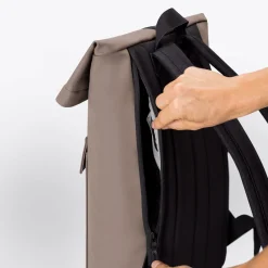 Ucon Acrobatics Jannik Medium Backpack DarkSand Hot