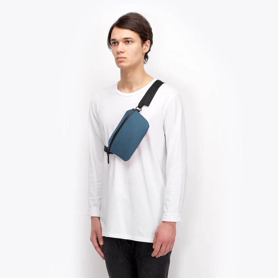 Ucon Acrobatics Jona Bag Petrol Outlet