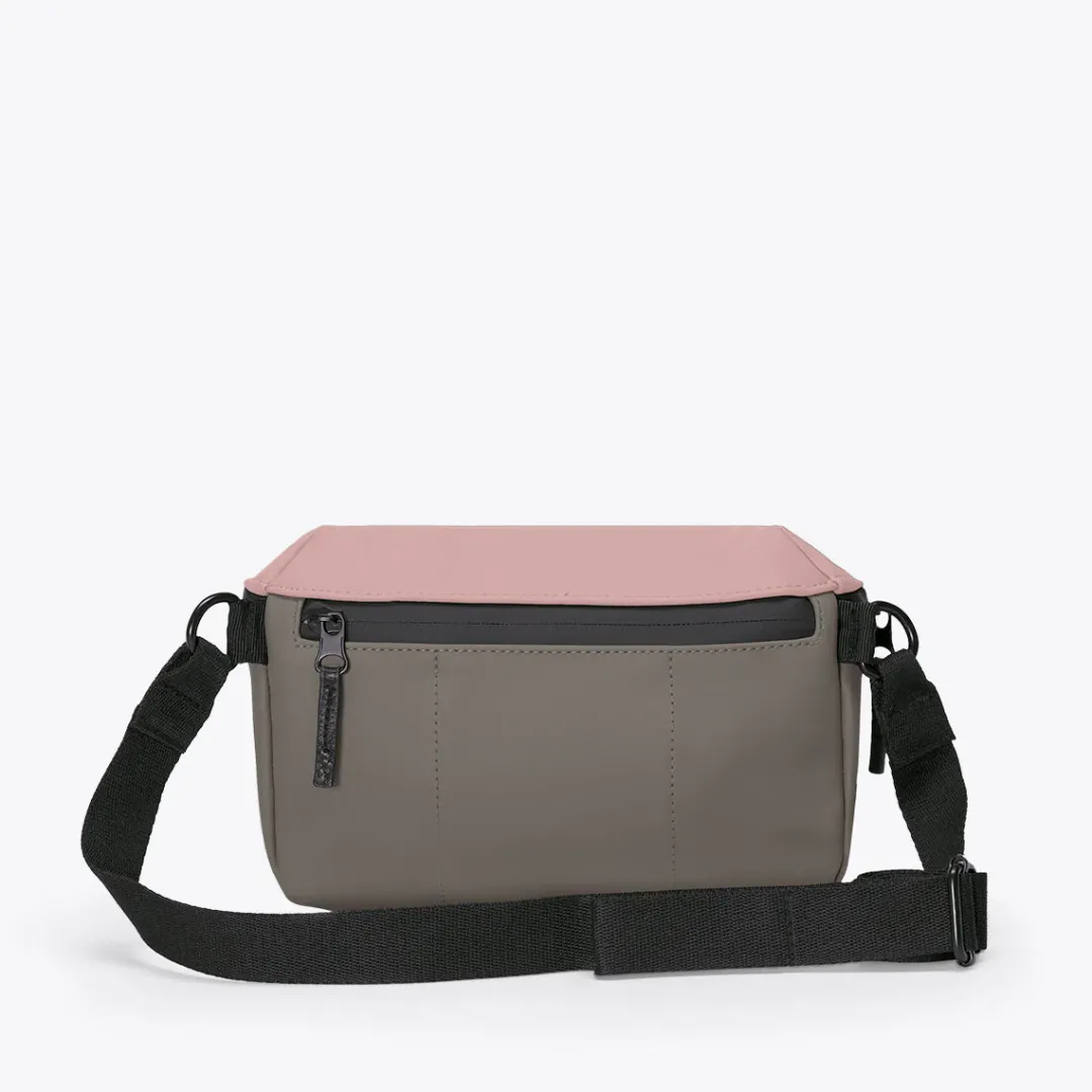 Ucon Acrobatics Jona Bag Rose-DarkGrey New