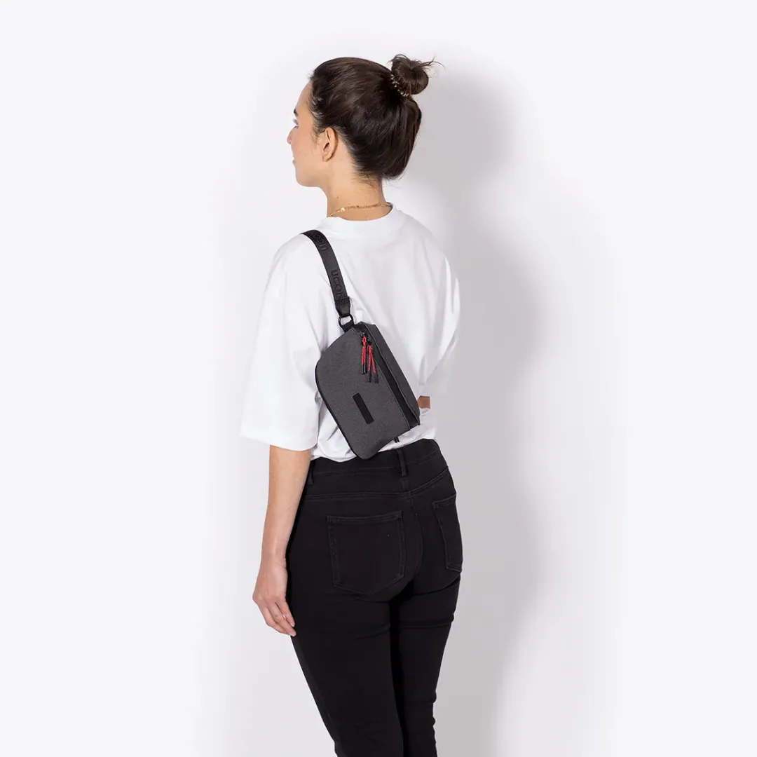 Ucon Acrobatics Jona Bag AsphaltReflective Outlet