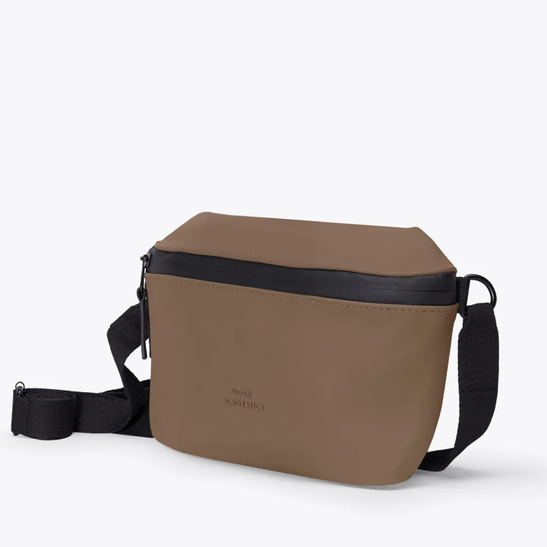 Ucon Acrobatics Jona Large Bag Chestnut Hot