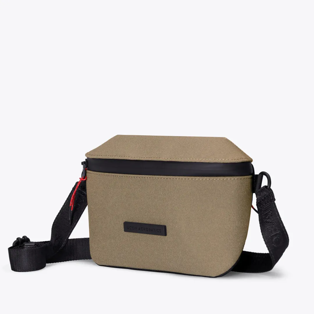 Ucon Acrobatics Jona Medium Bag OliveReflective Discount
