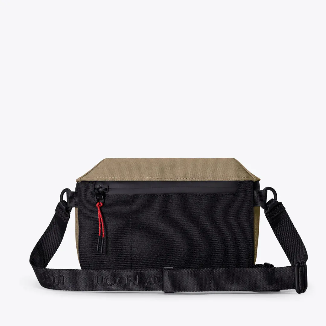Ucon Acrobatics Jona Medium Bag OliveReflective Discount