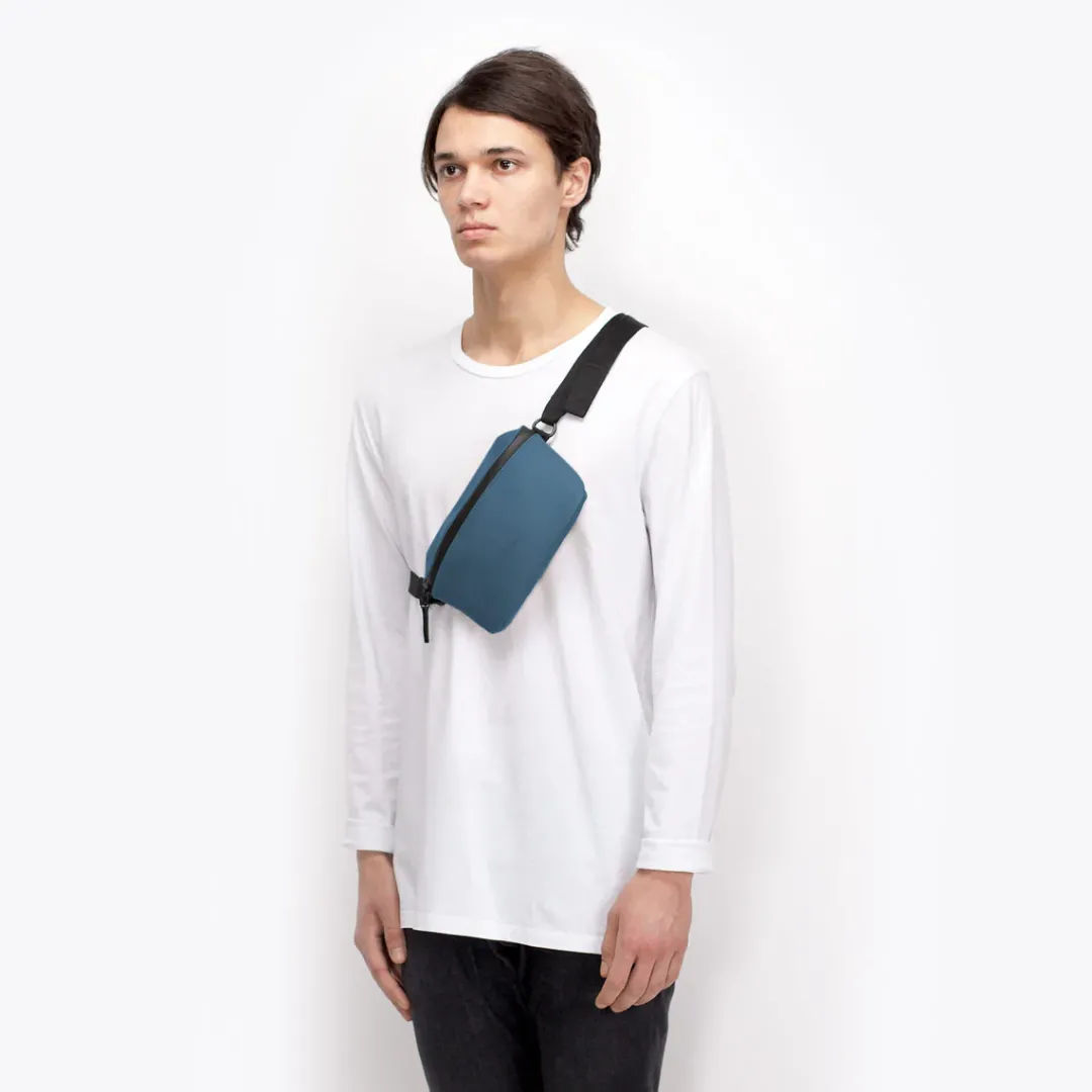 Ucon Acrobatics Jona Medium Bag Petrol Best