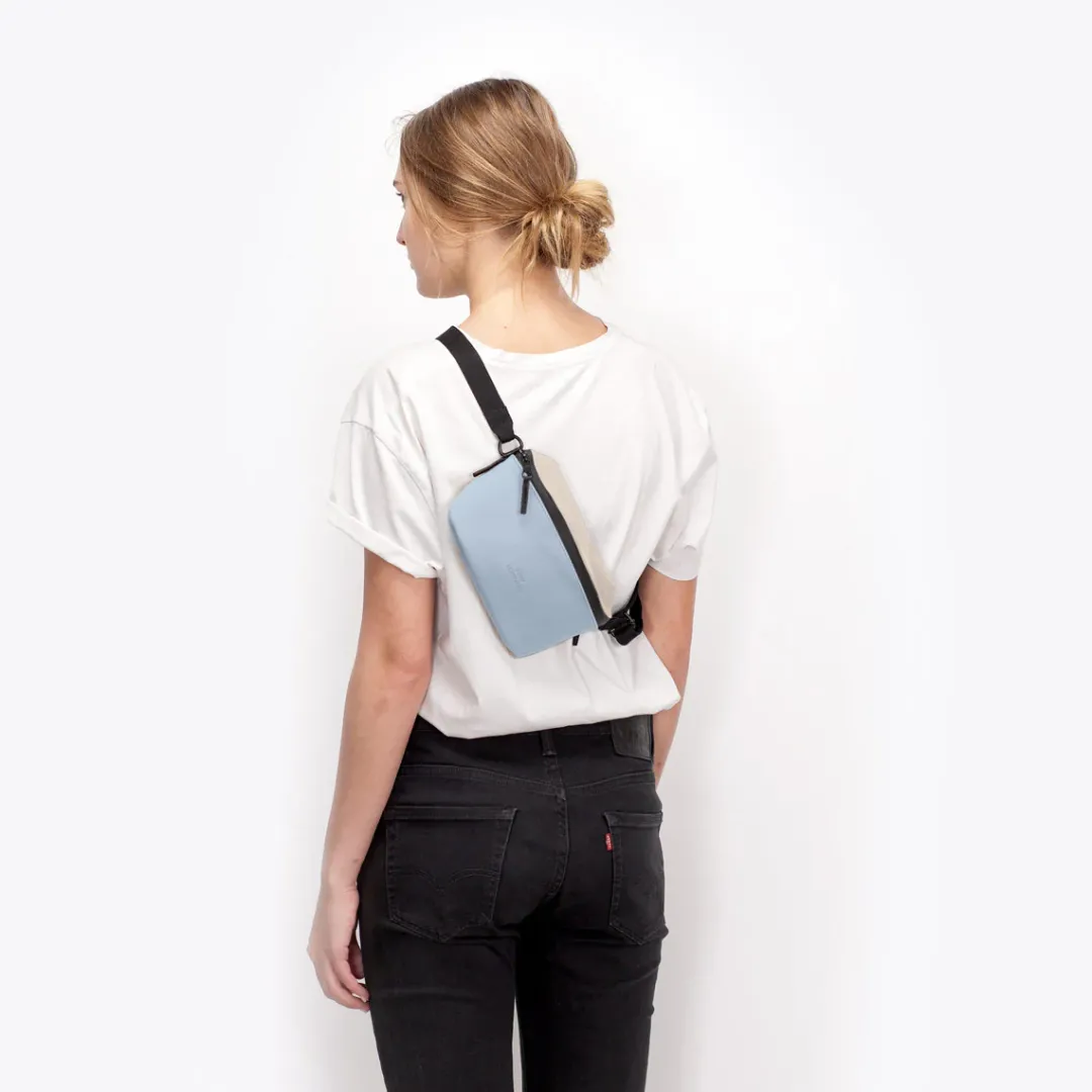Ucon Acrobatics Jona Medium Bag LightSand-FogBlue Online