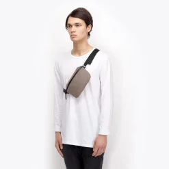 Ucon Acrobatics Jona Medium Bag DarkSand Best