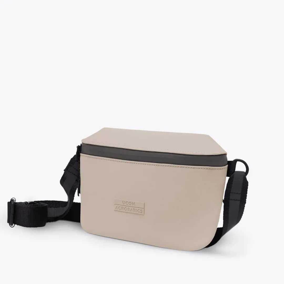 Ucon Acrobatics Jona Medium Bag Sand Best