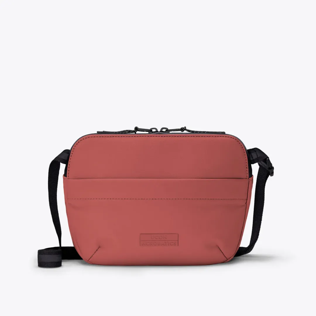 Ucon Acrobatics Melvin Medium Bag Hibiscus Best