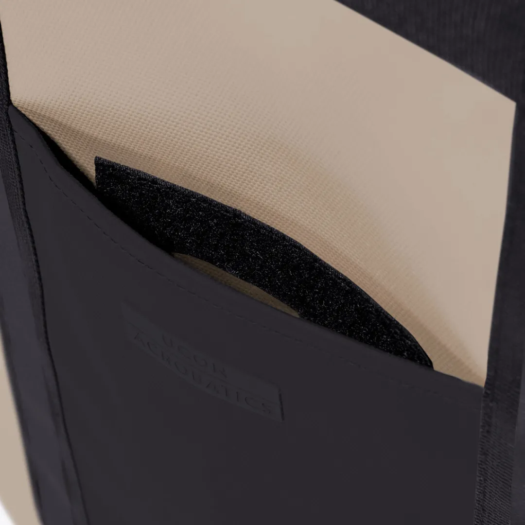 Ucon Acrobatics Ruben Medium Bag Sand-Black Fashion
