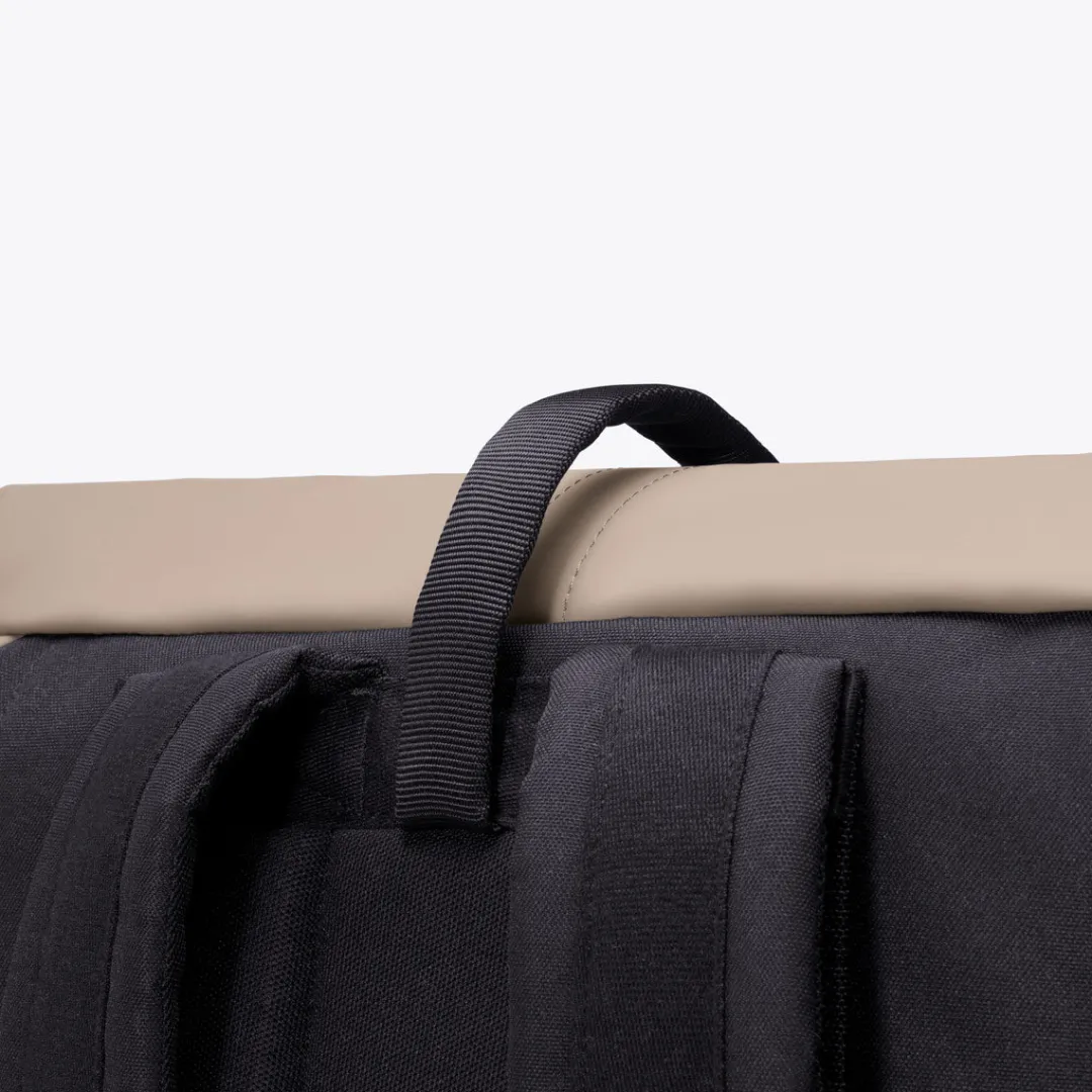Ucon Acrobatics Yuto Medium Backpack Sand Online